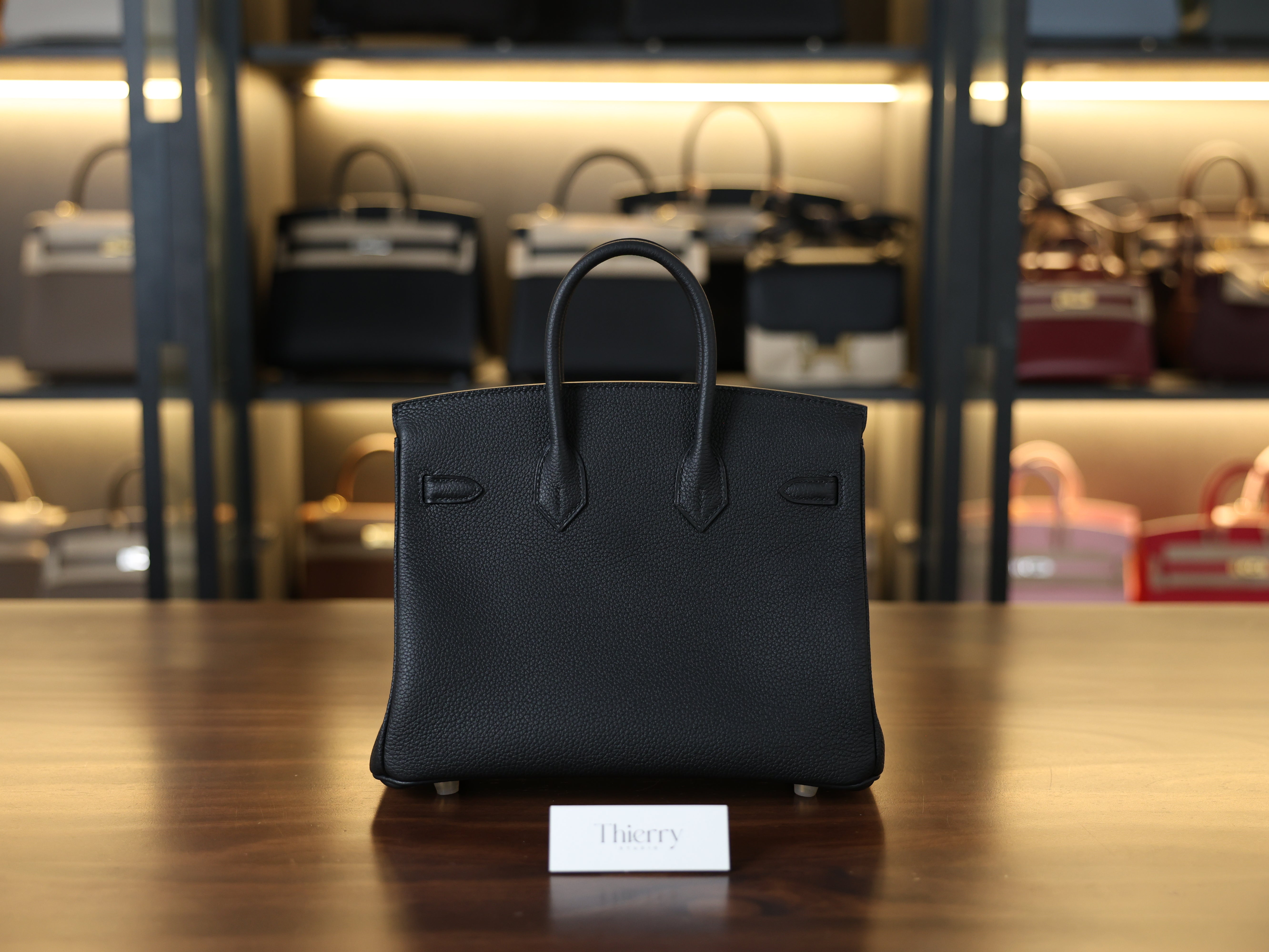 Birkin 25 togo black GHW