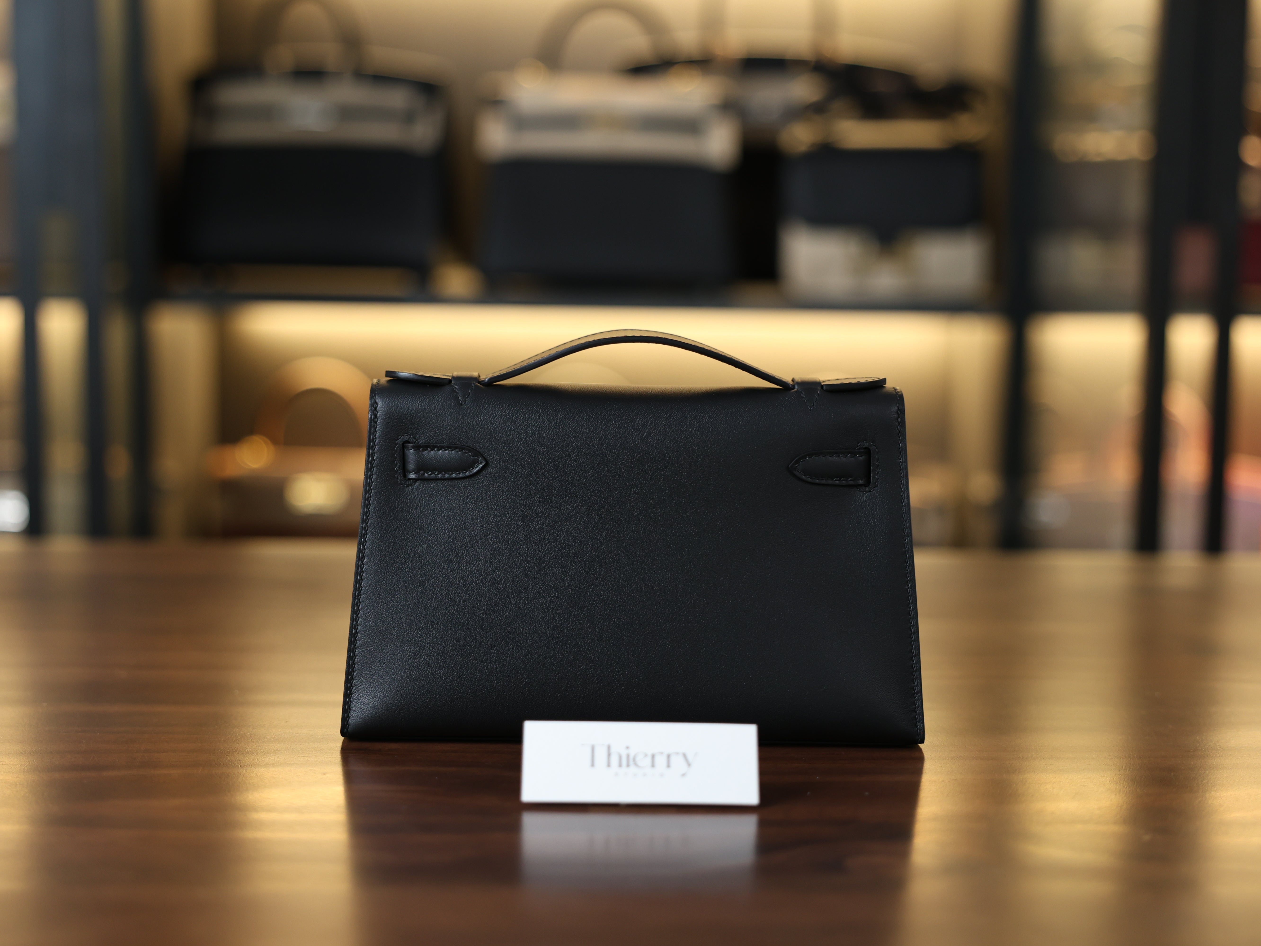 Kelly pochette swift black GHW