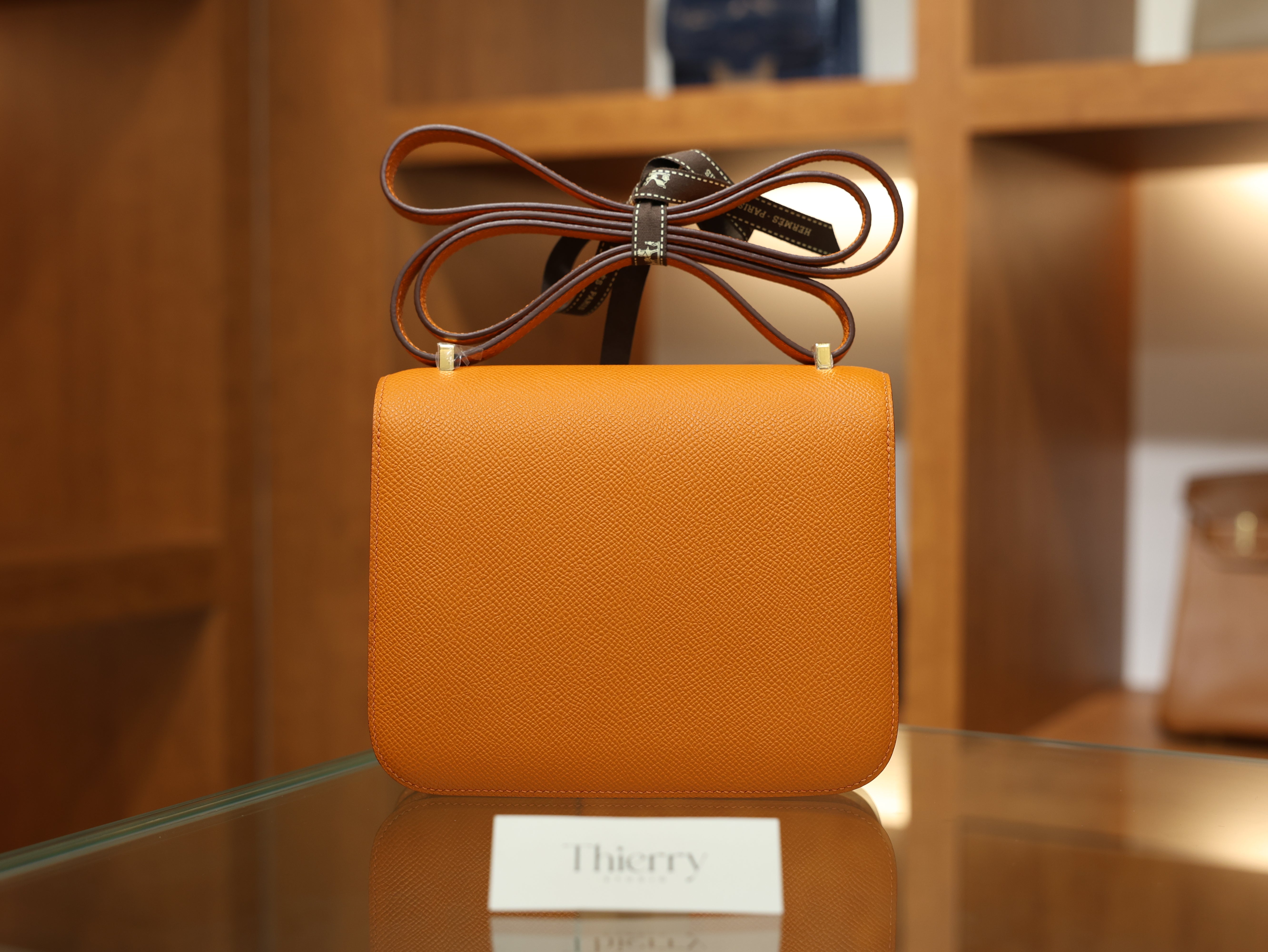 Constance 18 epsom orange GHW