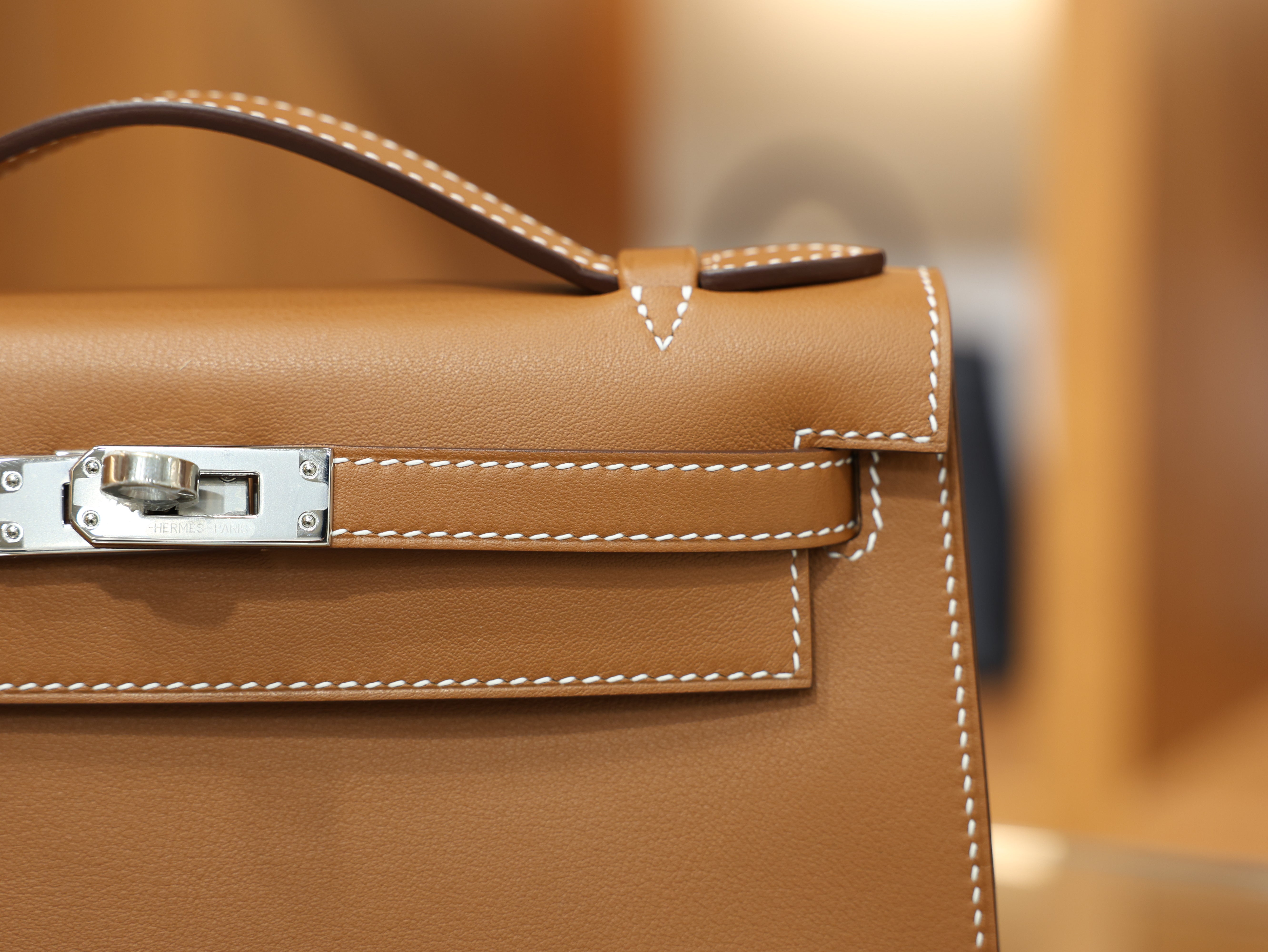 Kelly pochette swift gold PHW
