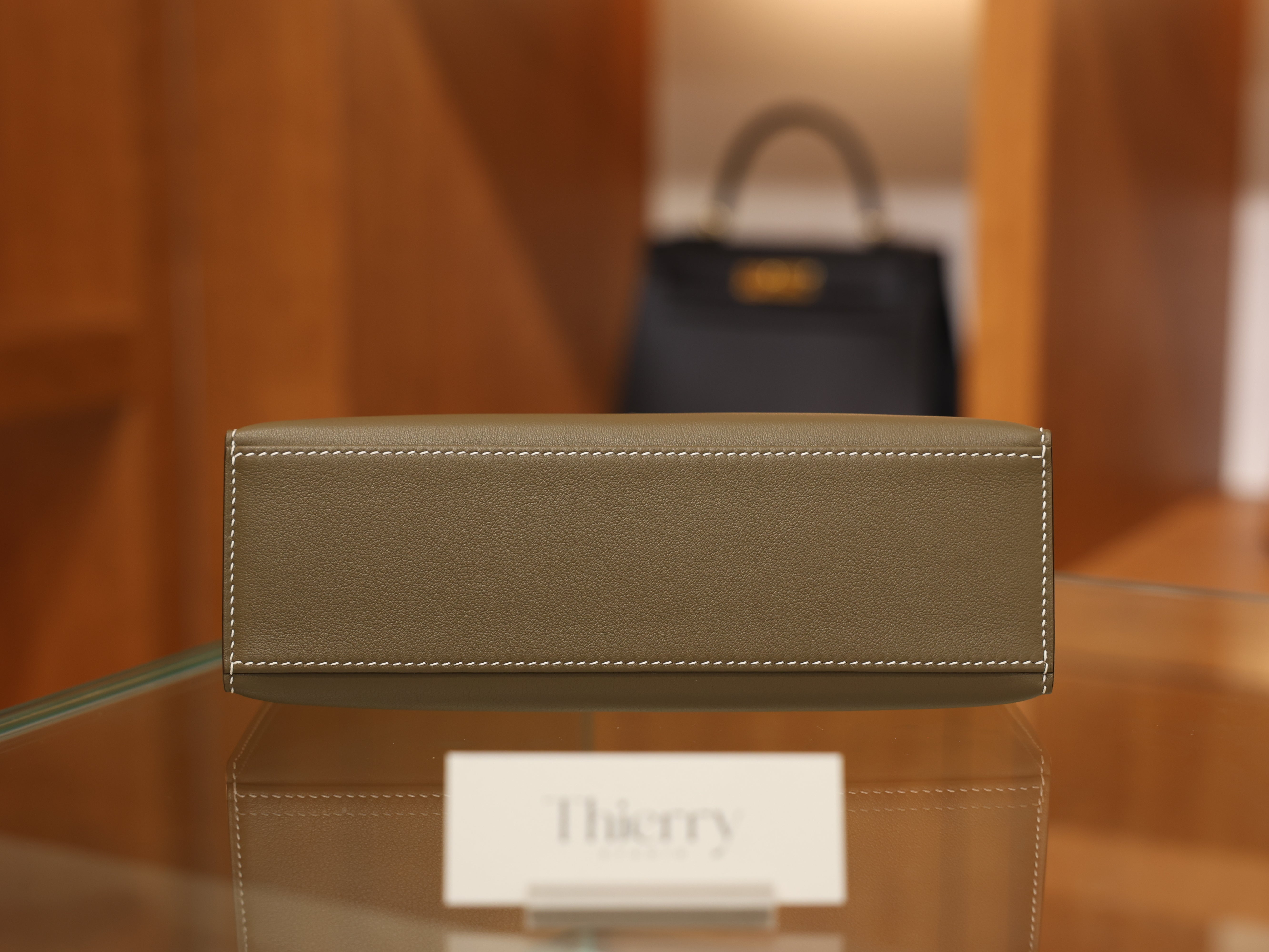 Kelly pochette swift etoupe GHW