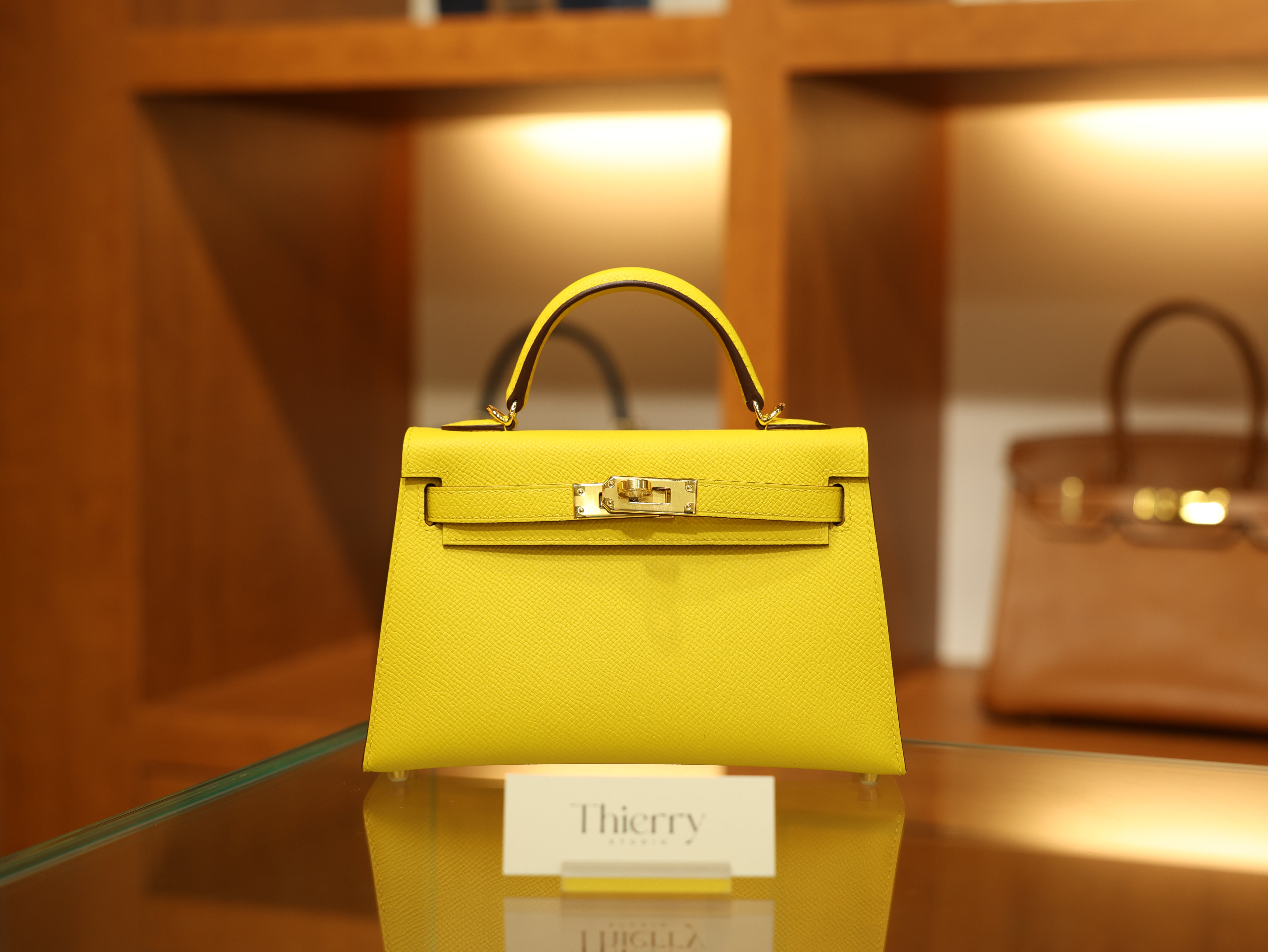 Kelly mini 2 epsom jaune de naples GHW