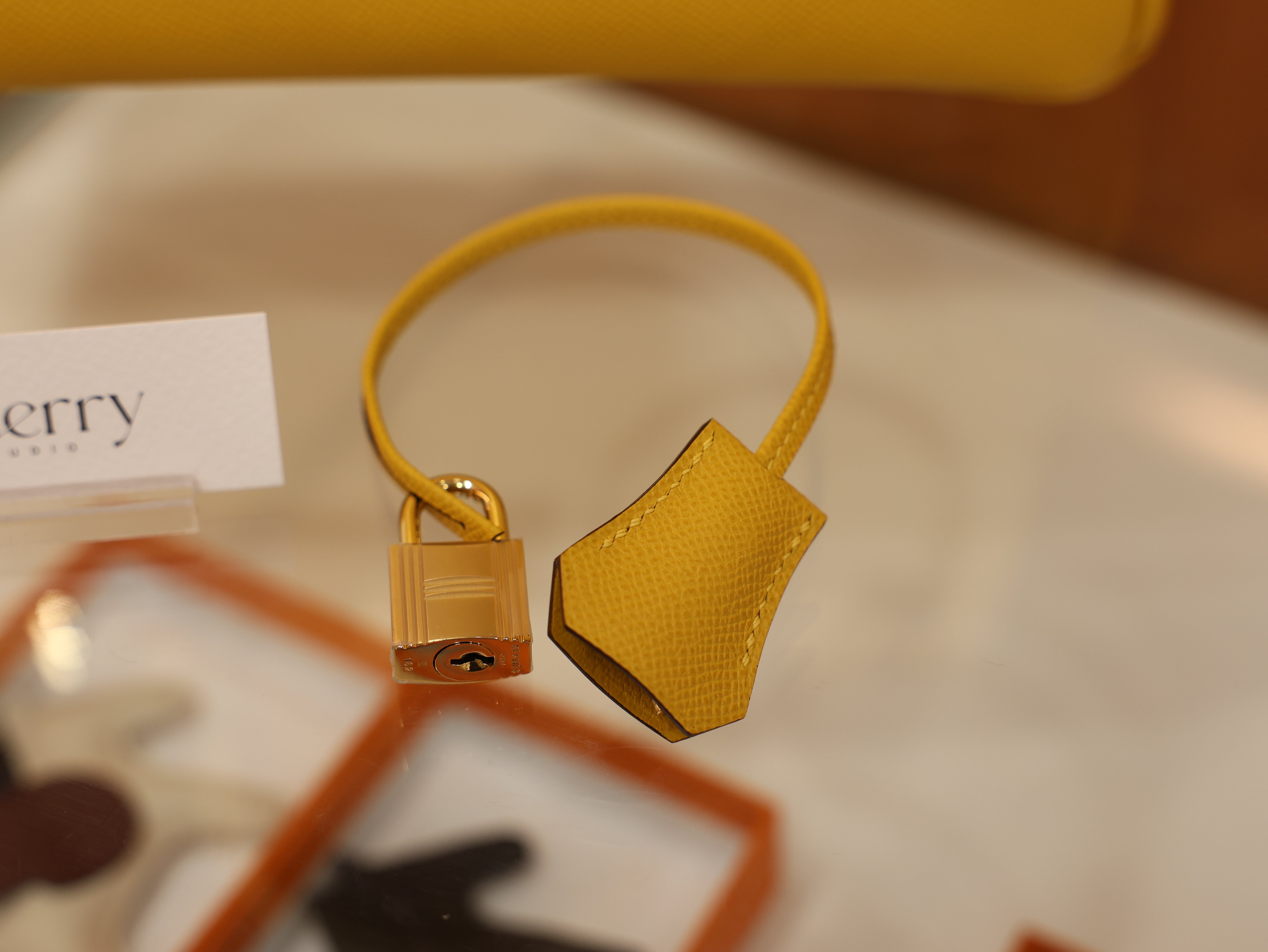Birkin 30 epsom retourne jaune ambre GHW