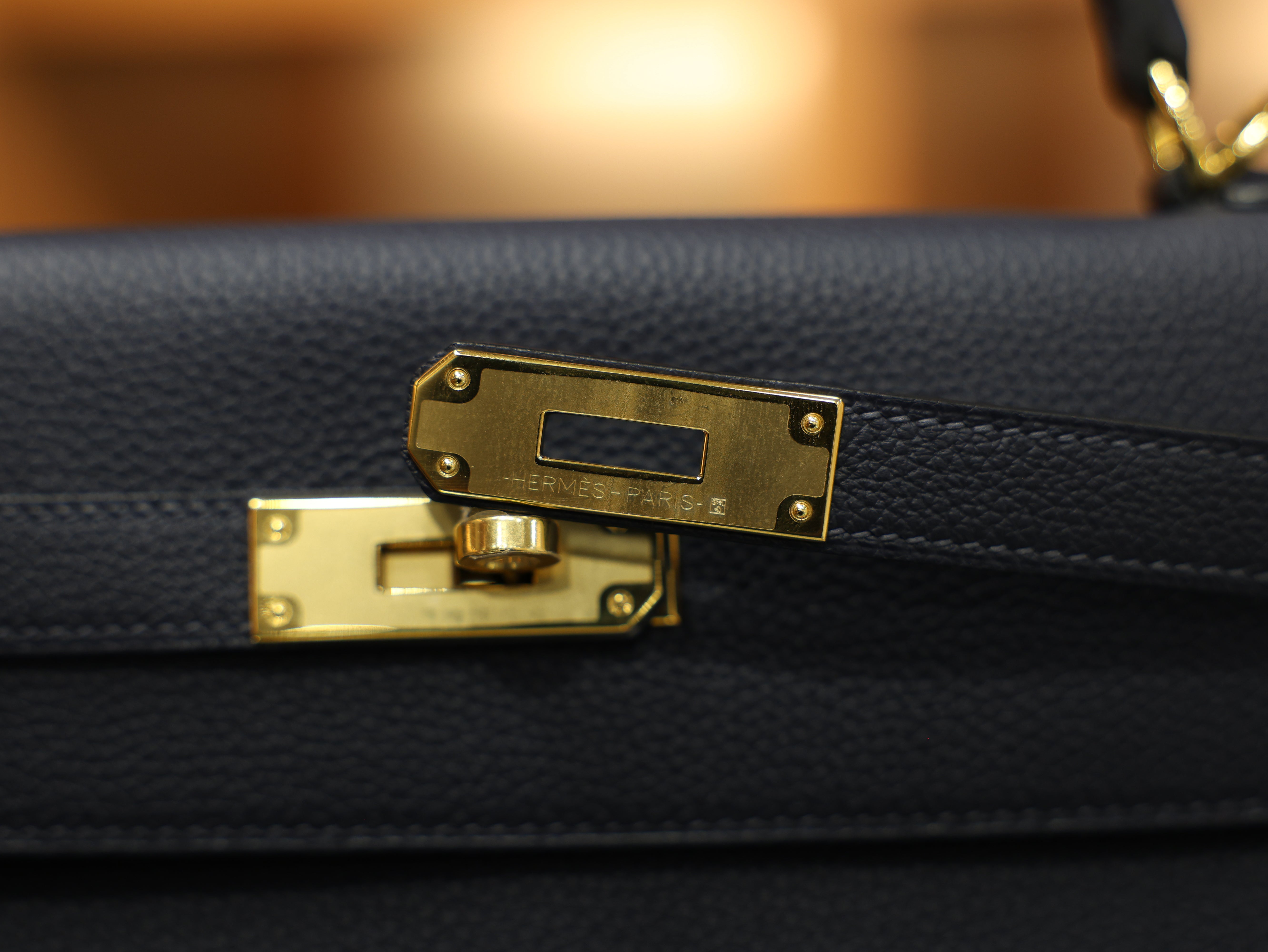 Kelly 32 togo blue nuit GHW