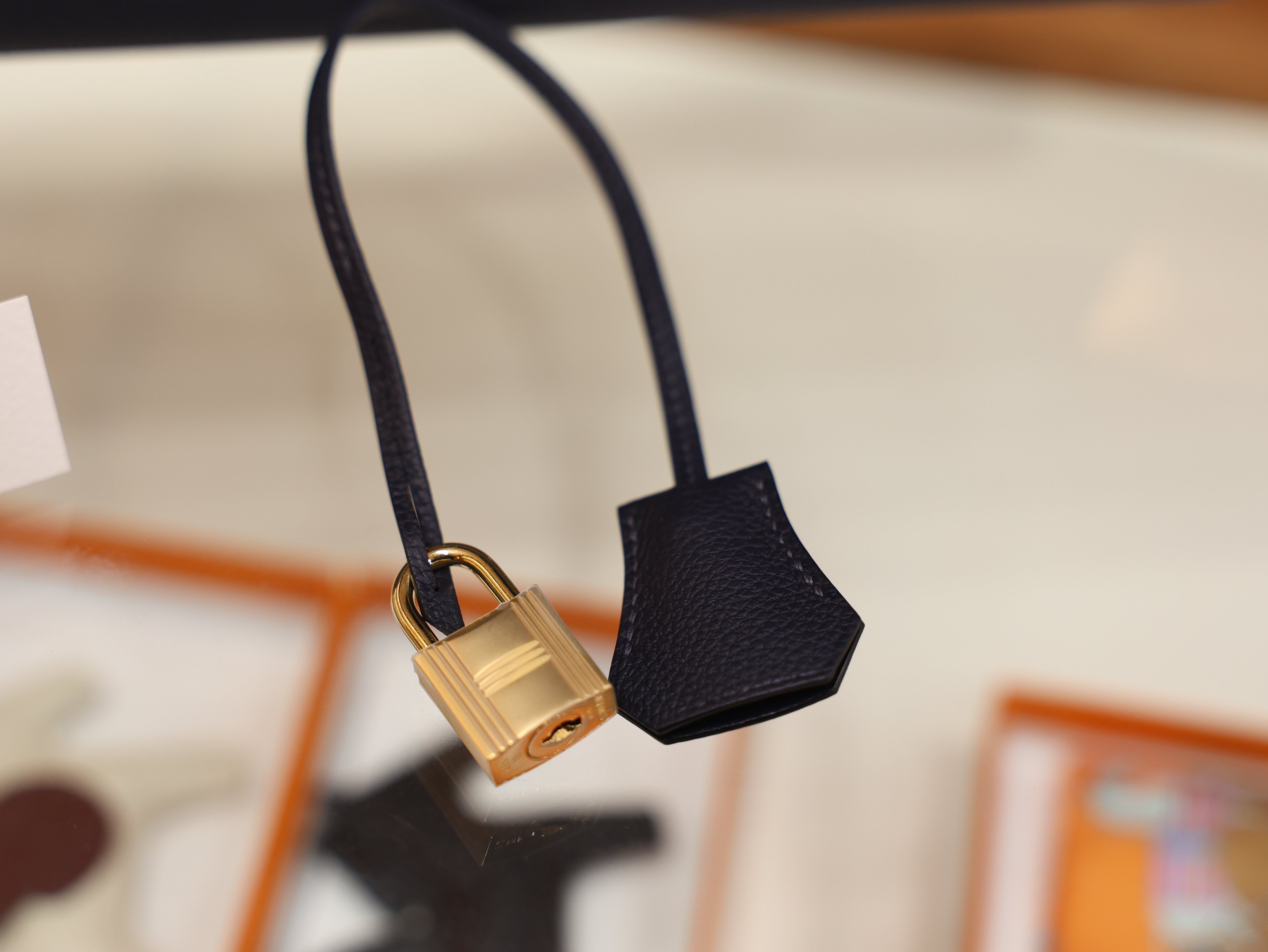 Kelly 32 togo blue nuit GHW