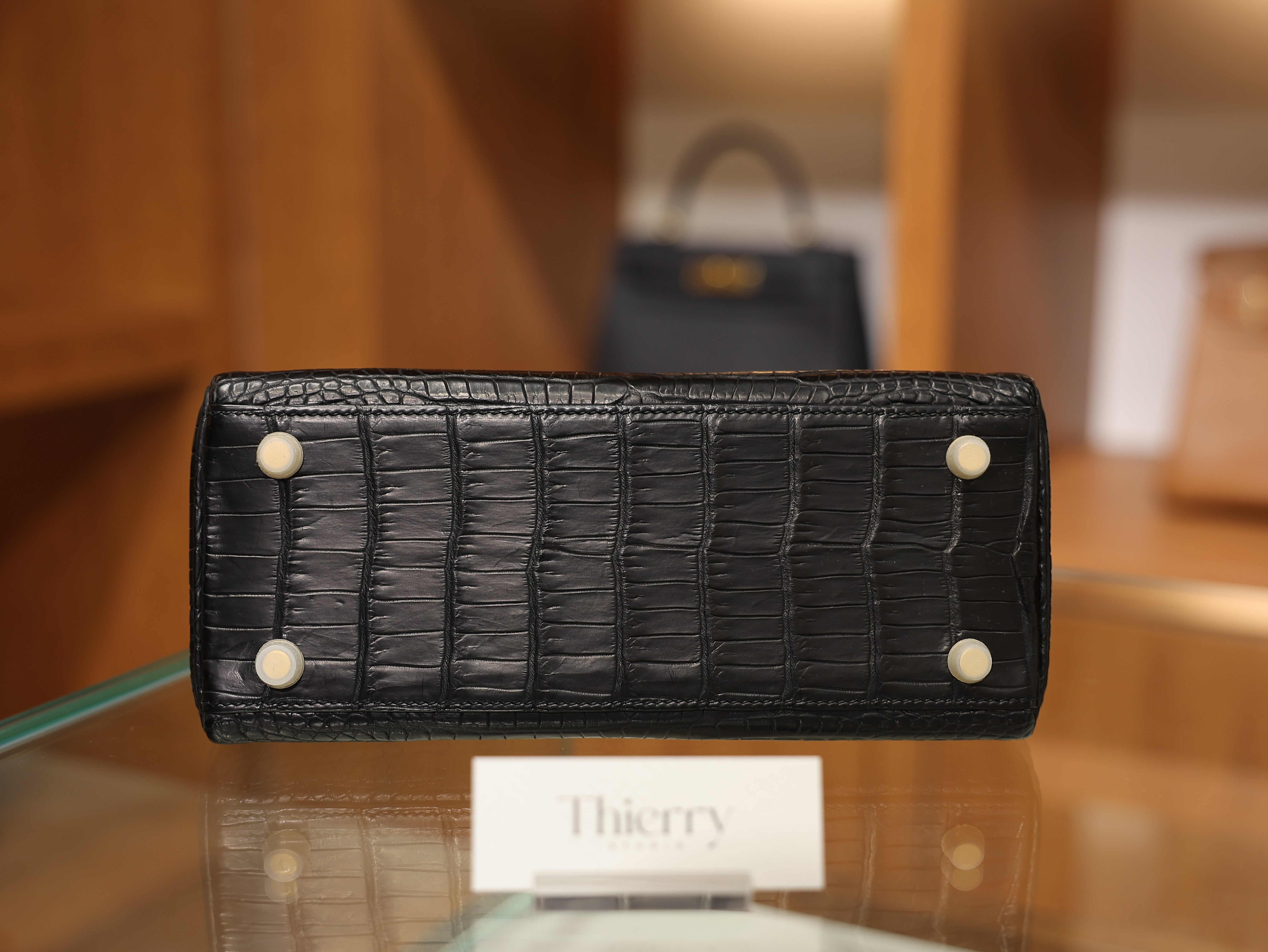 Kelly 25 matt porosus black GHW