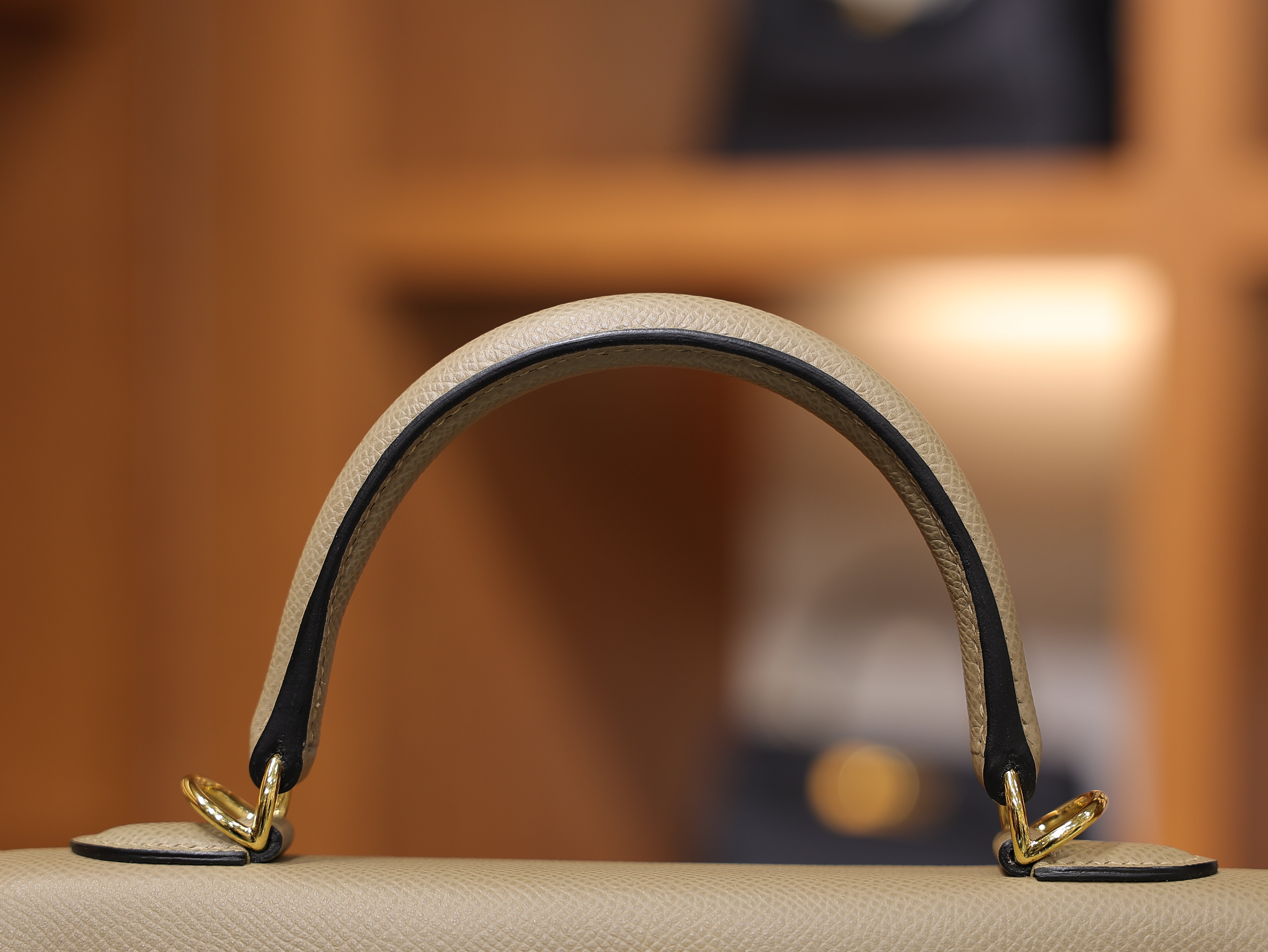 Kelly 25 epsom gris tourterelle GHW
