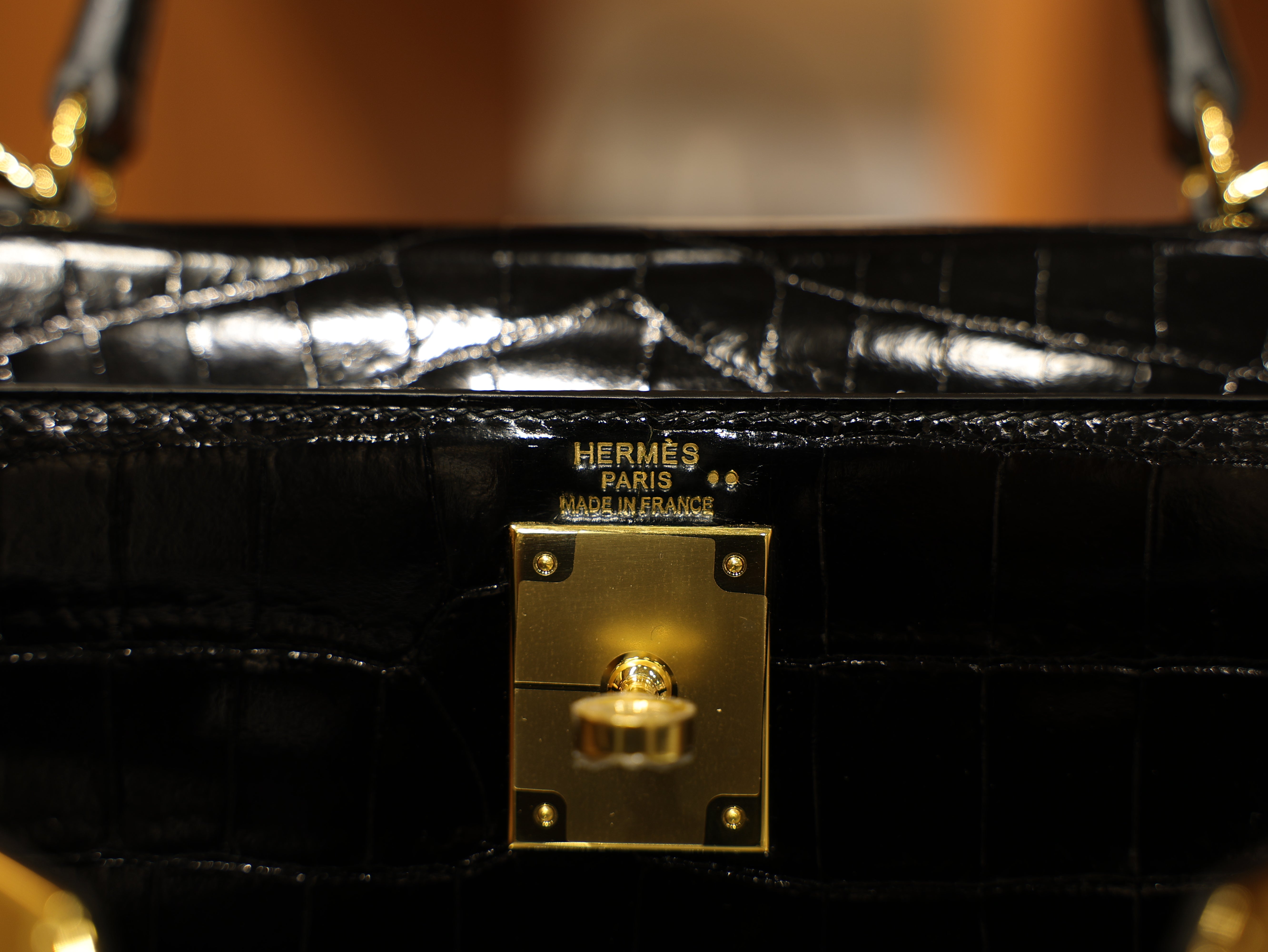 Kelly 28 shiny niloticus black GHW