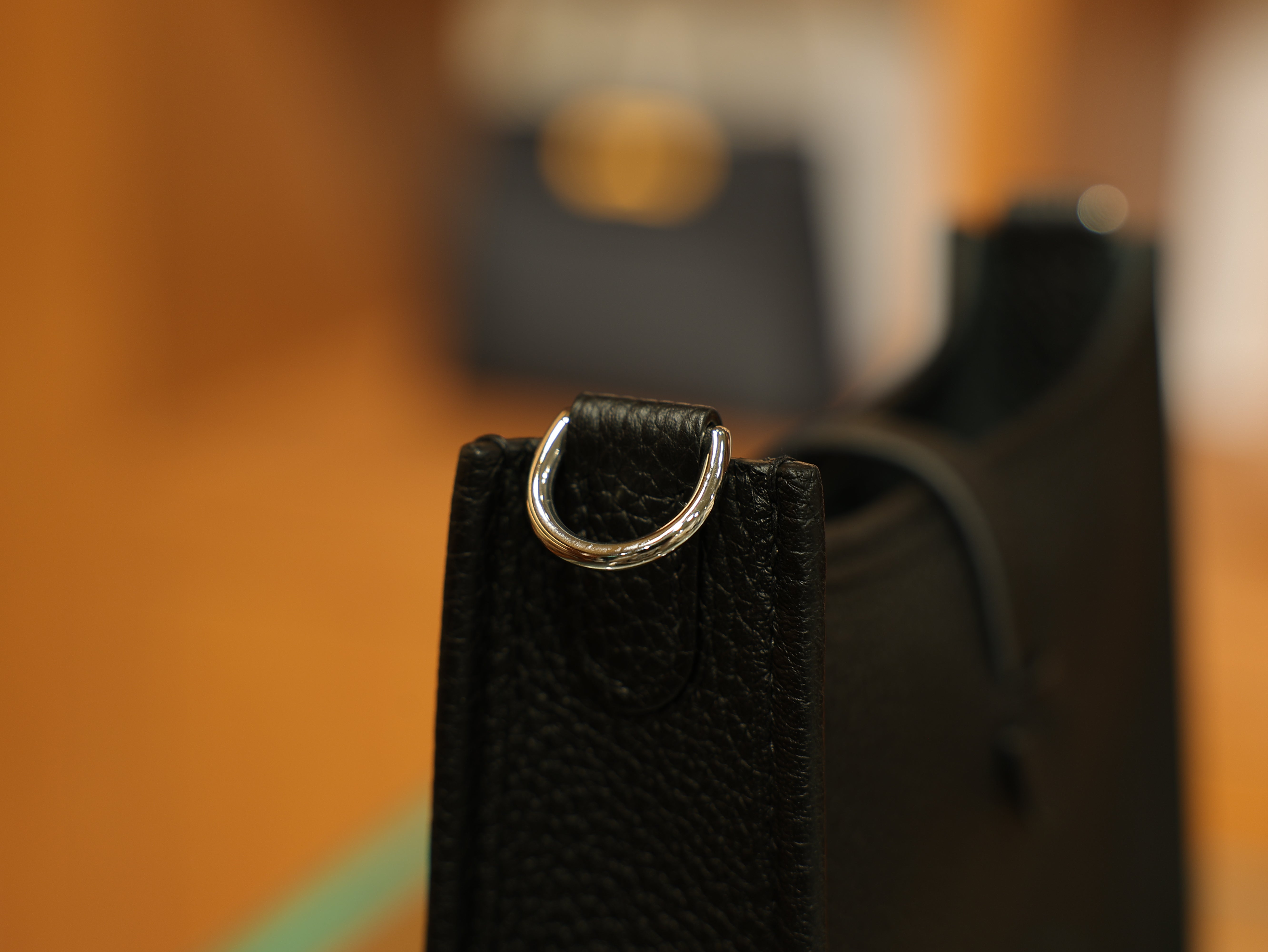 Evelyne mini clemence black PHW