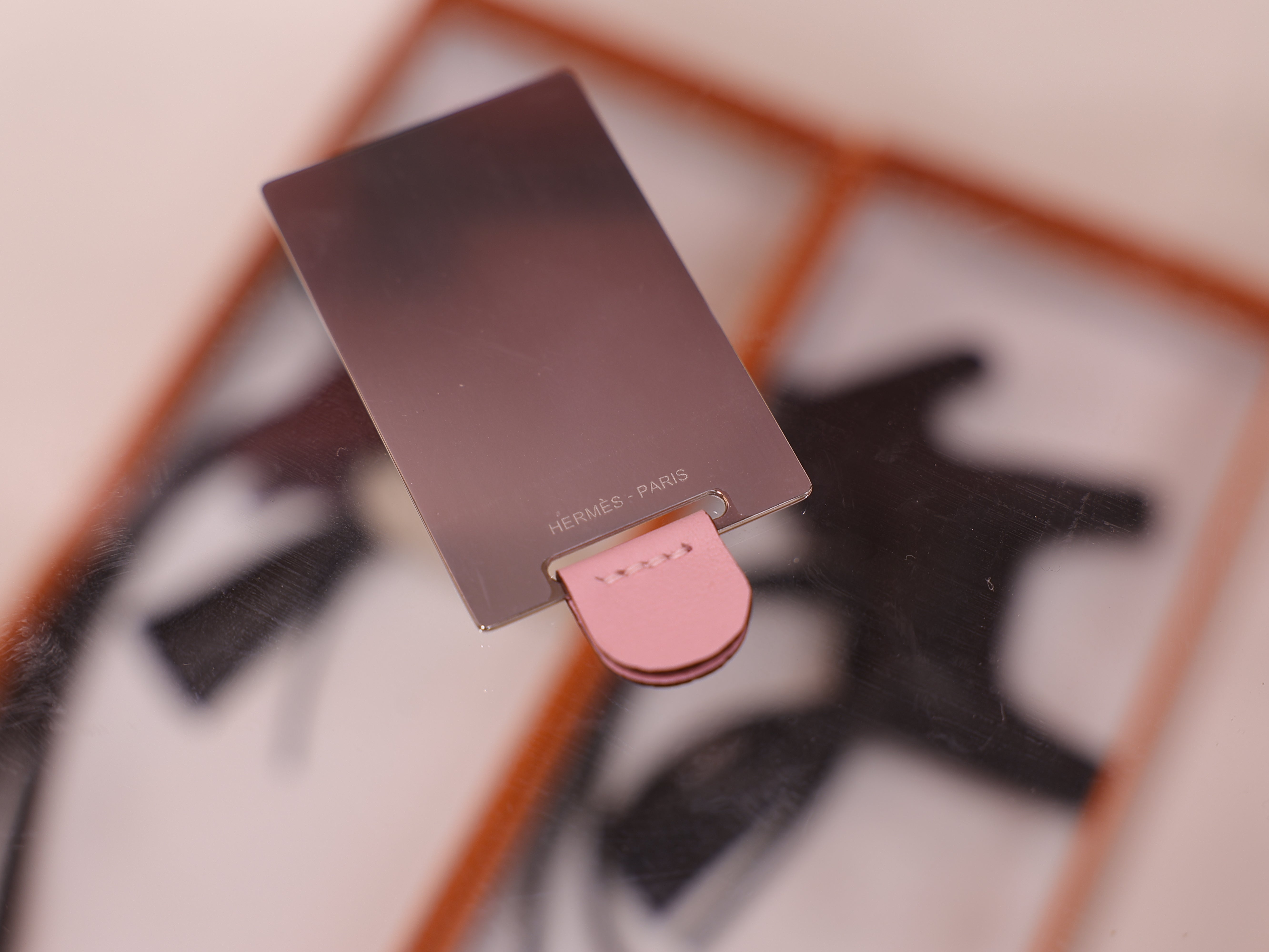 Constance 18 swift rose sakura PHW