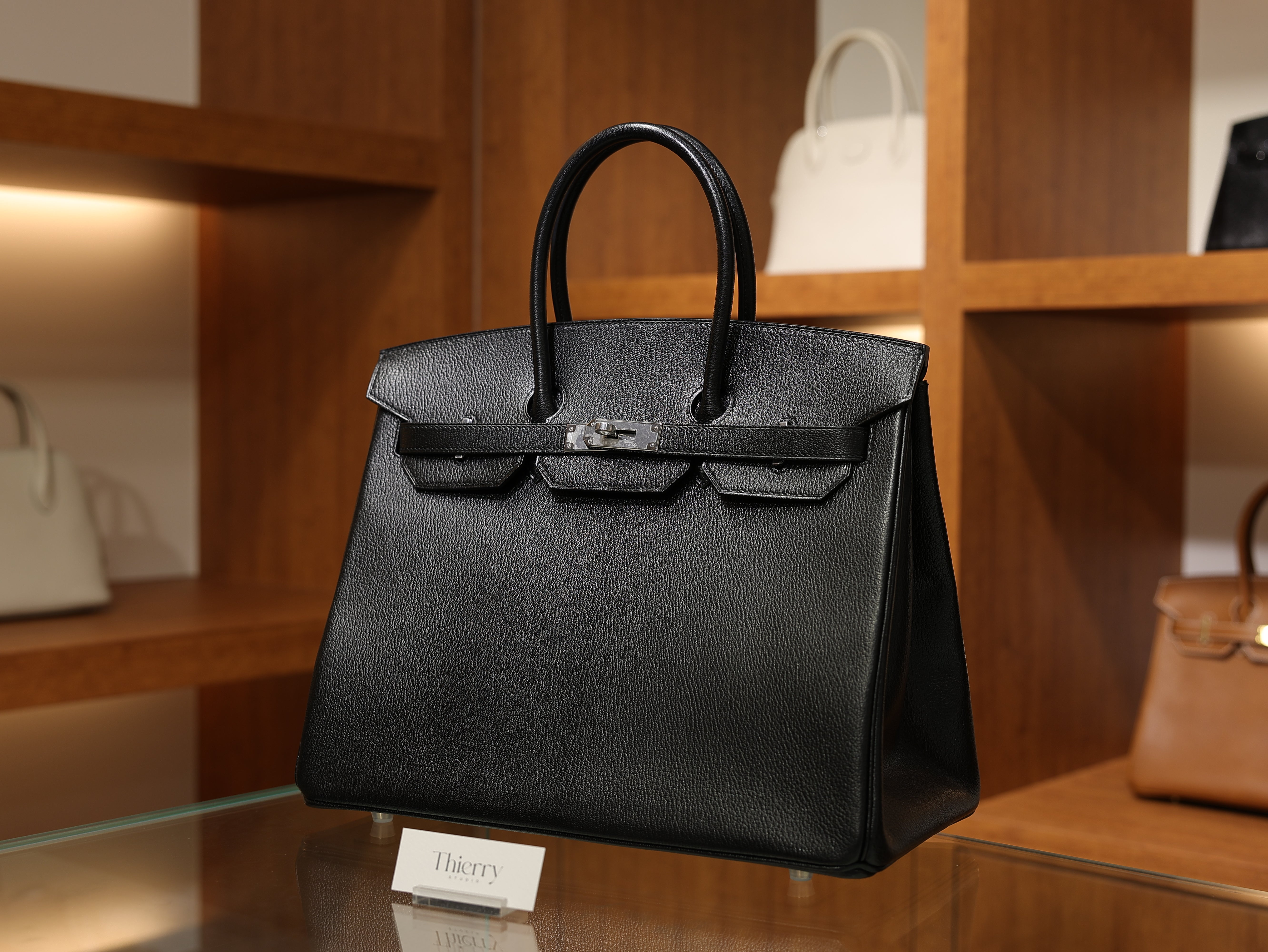 Birkin 35 chevre black PHW