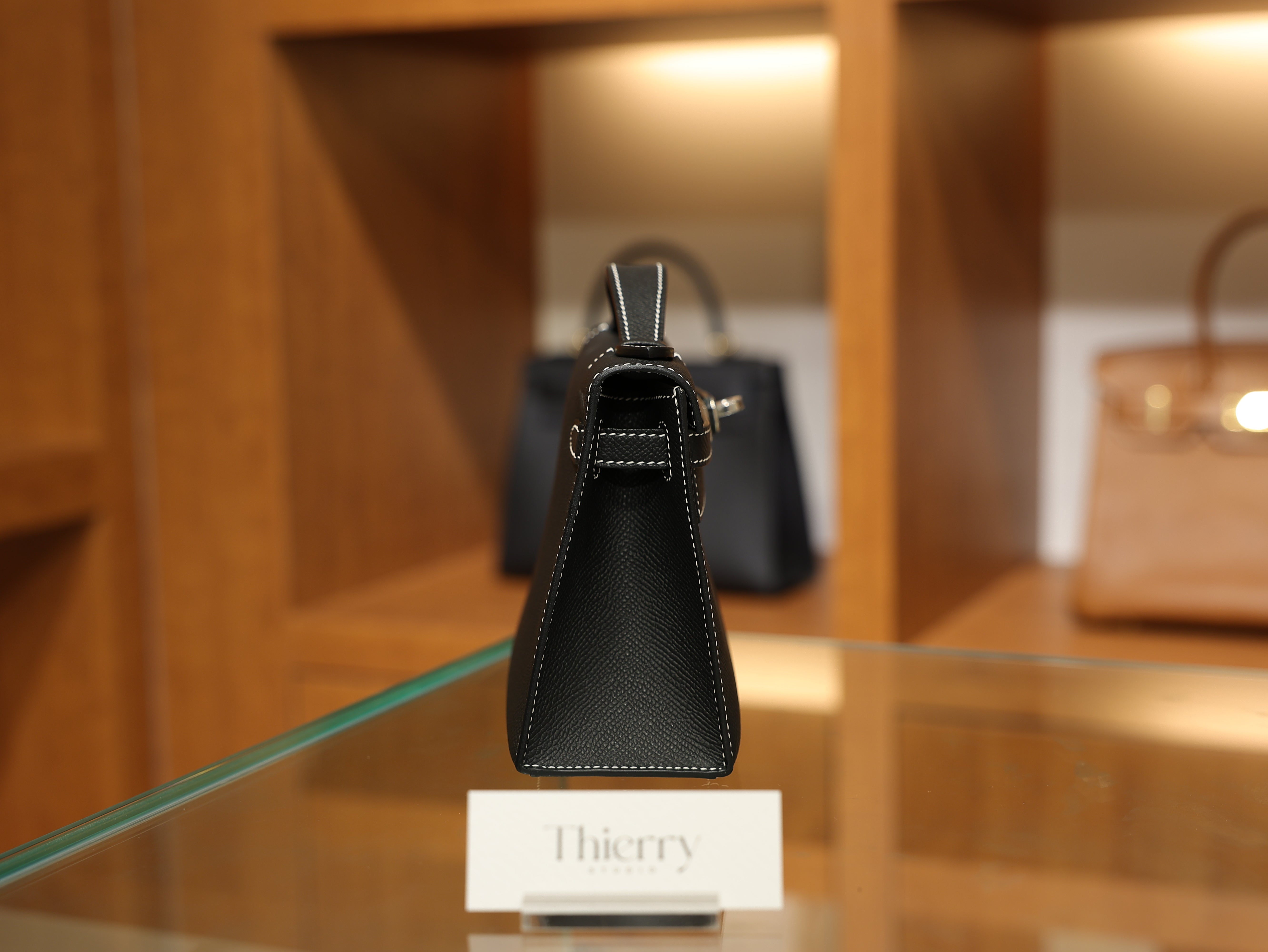Kelly pochette epsom black & gris perle PHW (HSS)