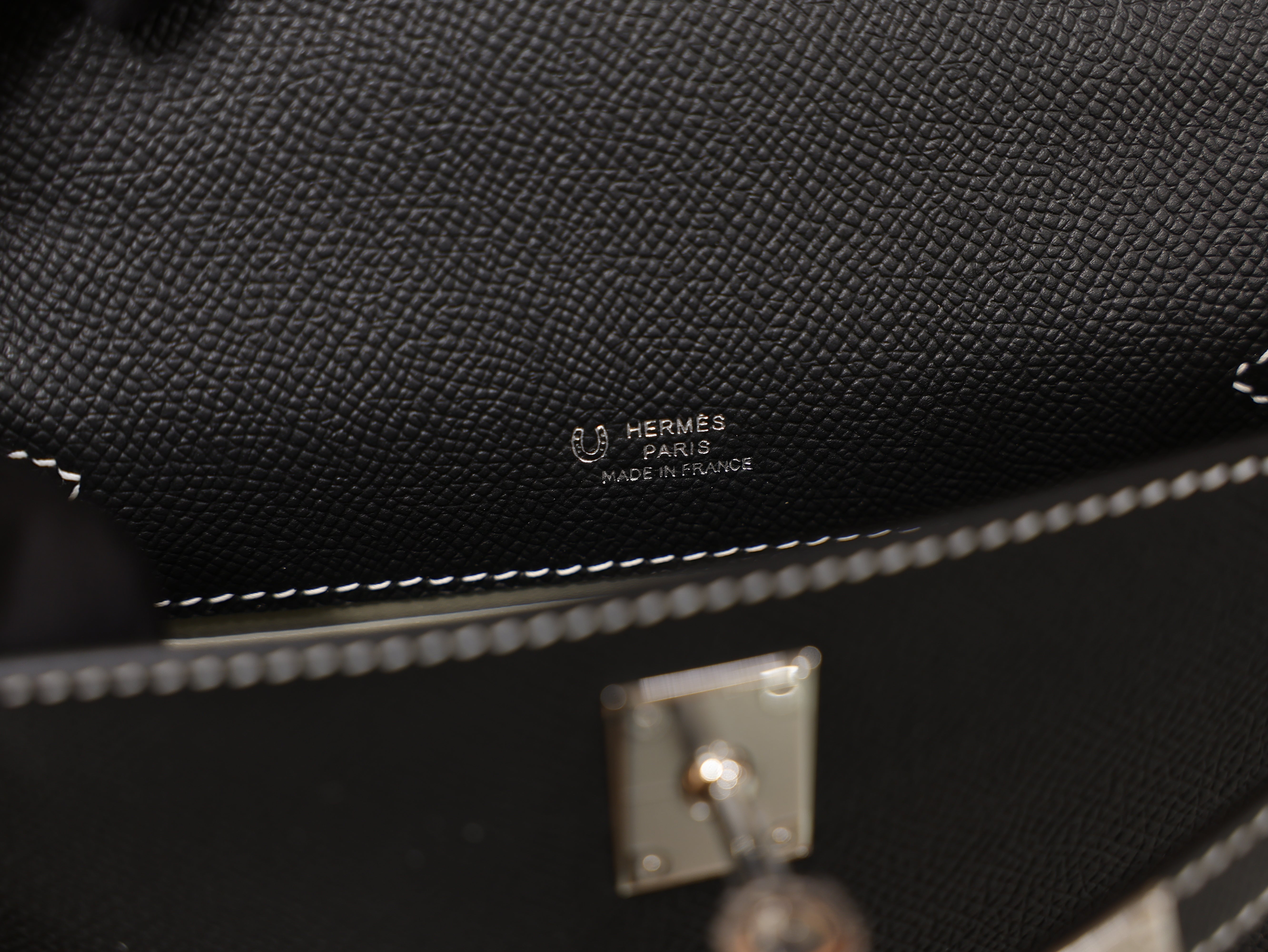 Kelly pochette epsom black & gris perle PHW (HSS)