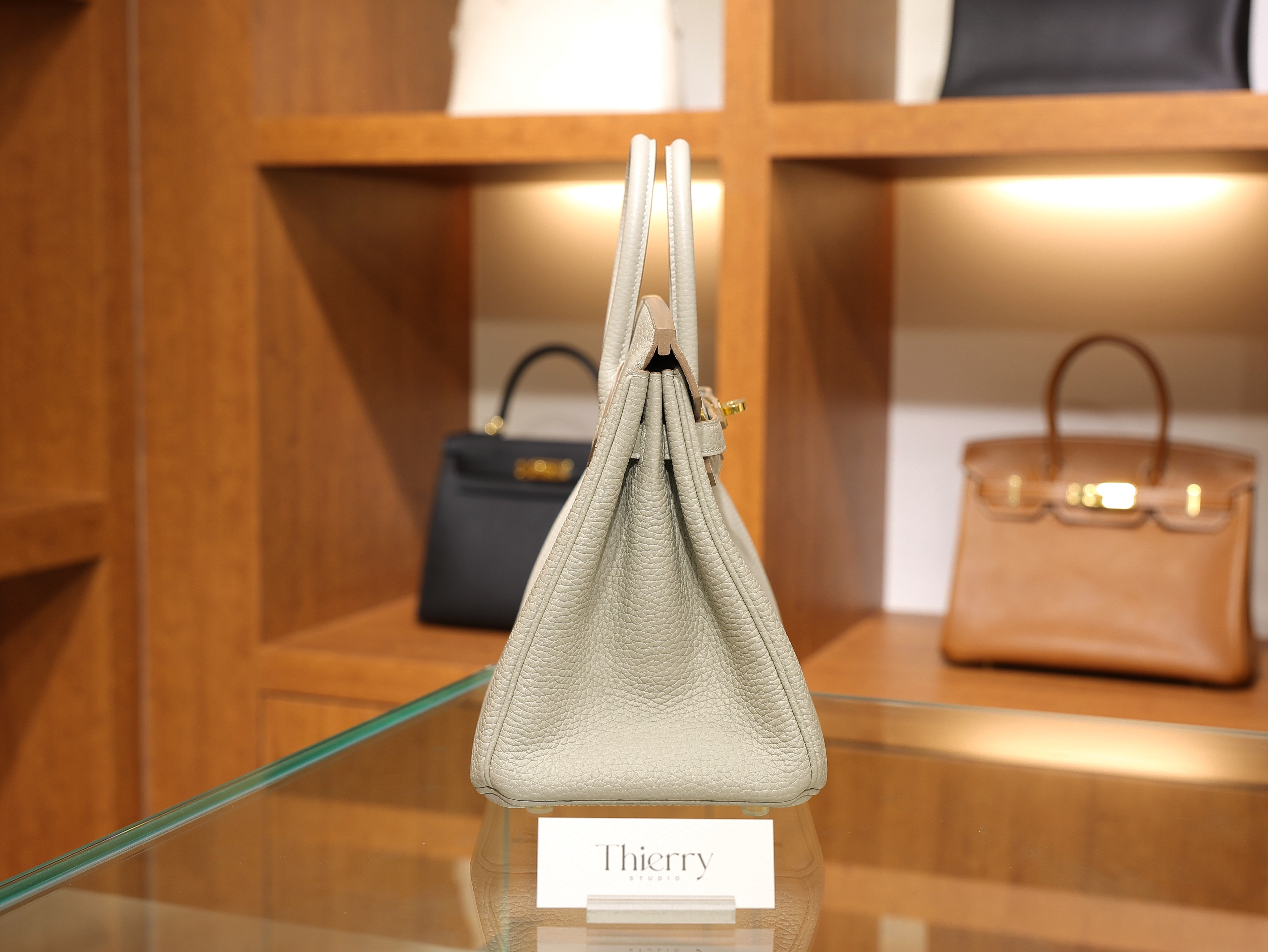 Birkin 25 clemence gris pale GHW
