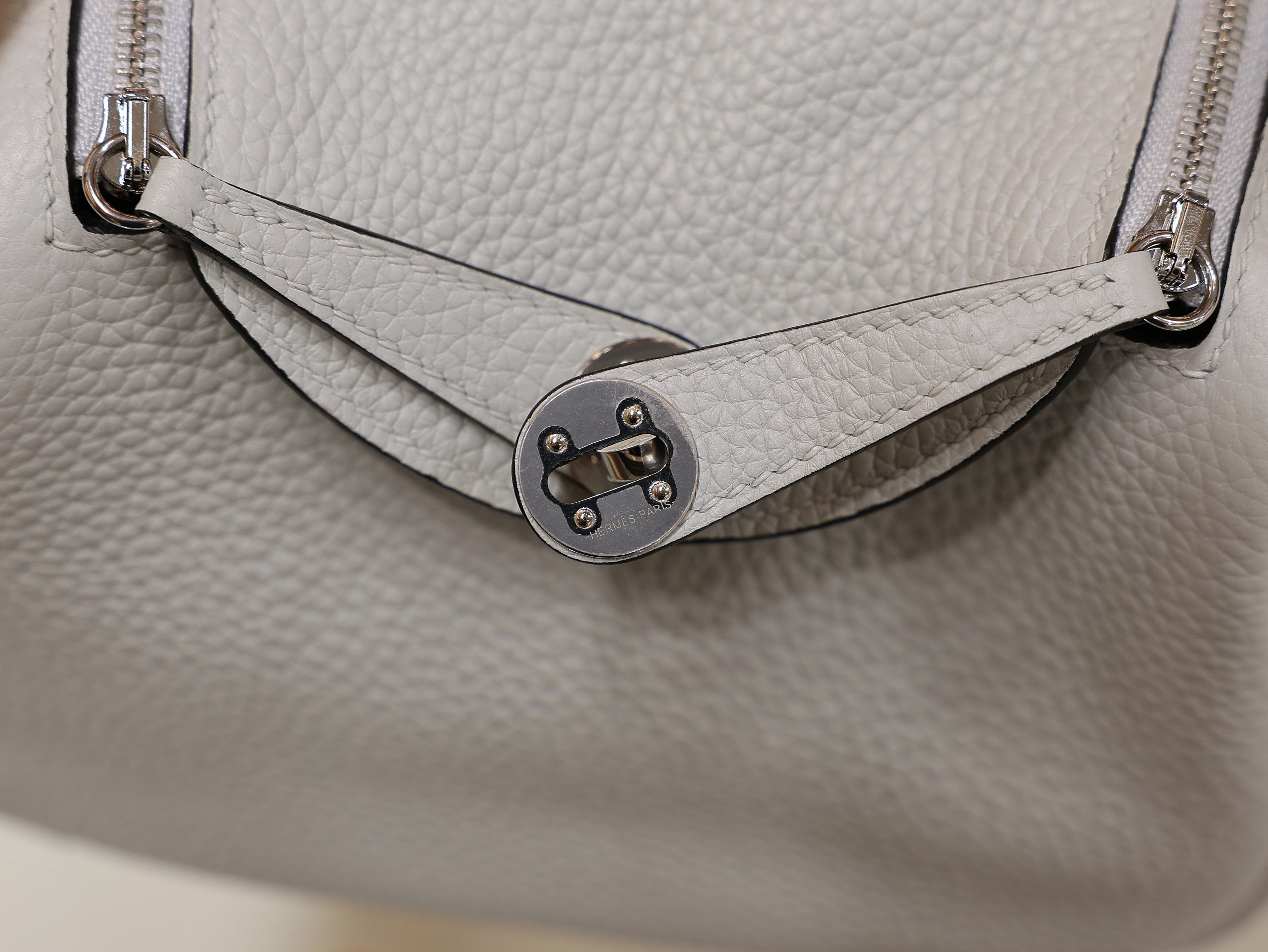 Lindy mini clemence blue pale PHW
