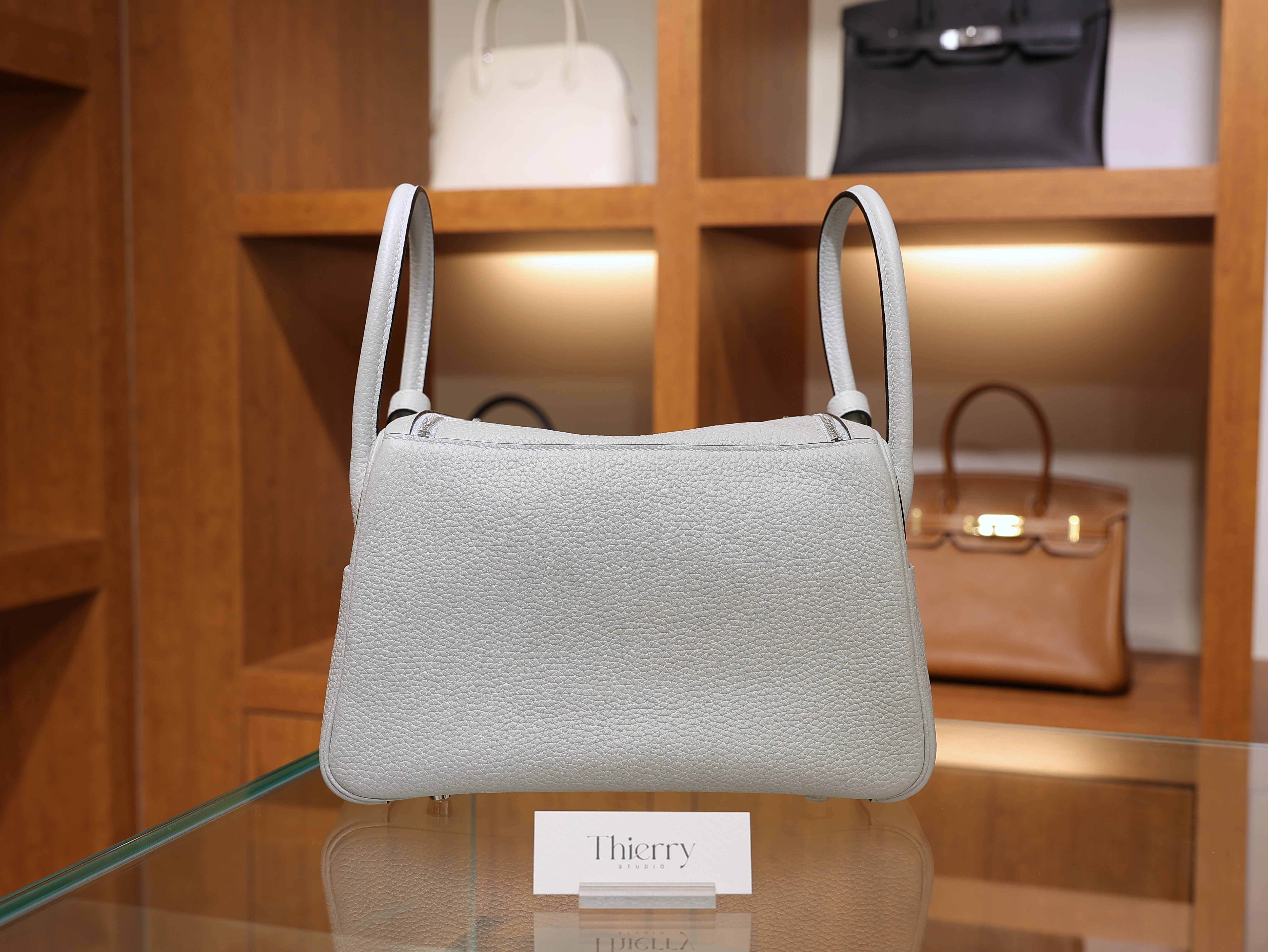 Lindy 26 clemence blue pale PHW