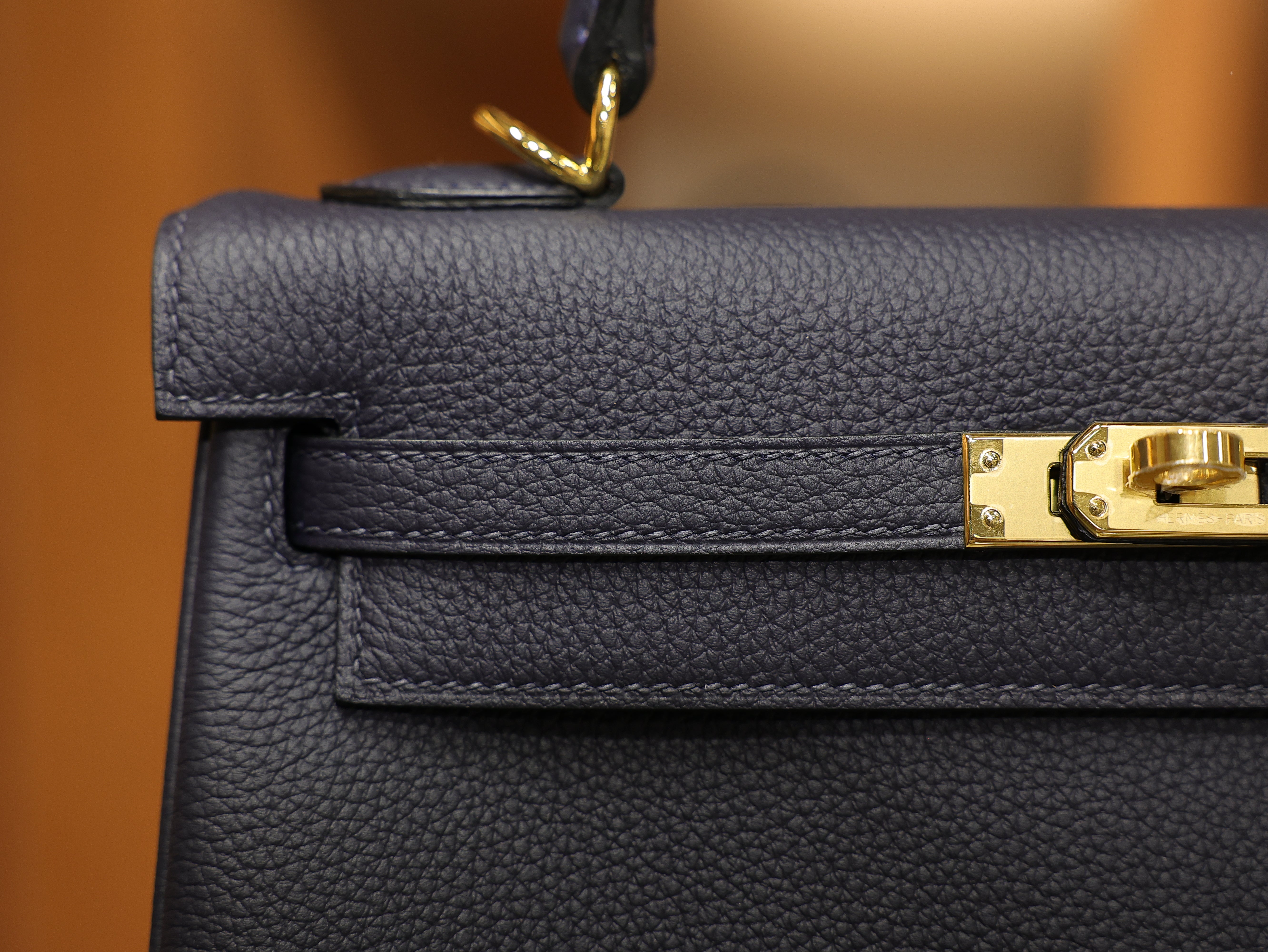 Kelly 25 togo blue nuit GHW